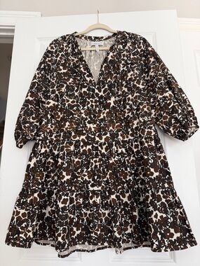 Apiece Apart Brown & White Floral Tiered V-Neck Top